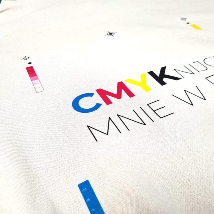 bluzy z nadrukiem-5 bluzy z nadrukiem-5